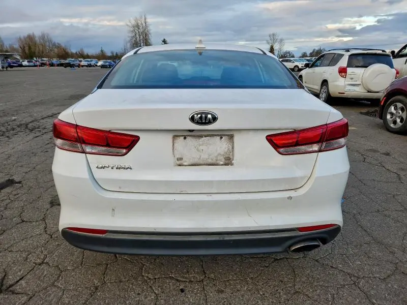 2016 KIA OPTIMA LX  
