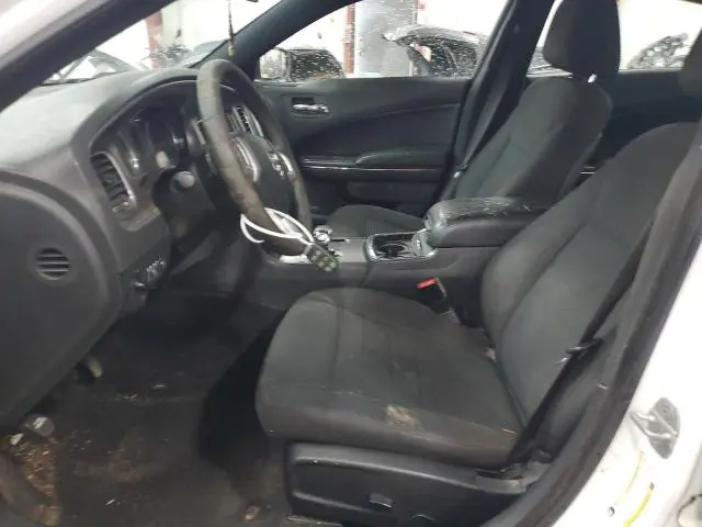 2013 DODGE CHARGER SE  