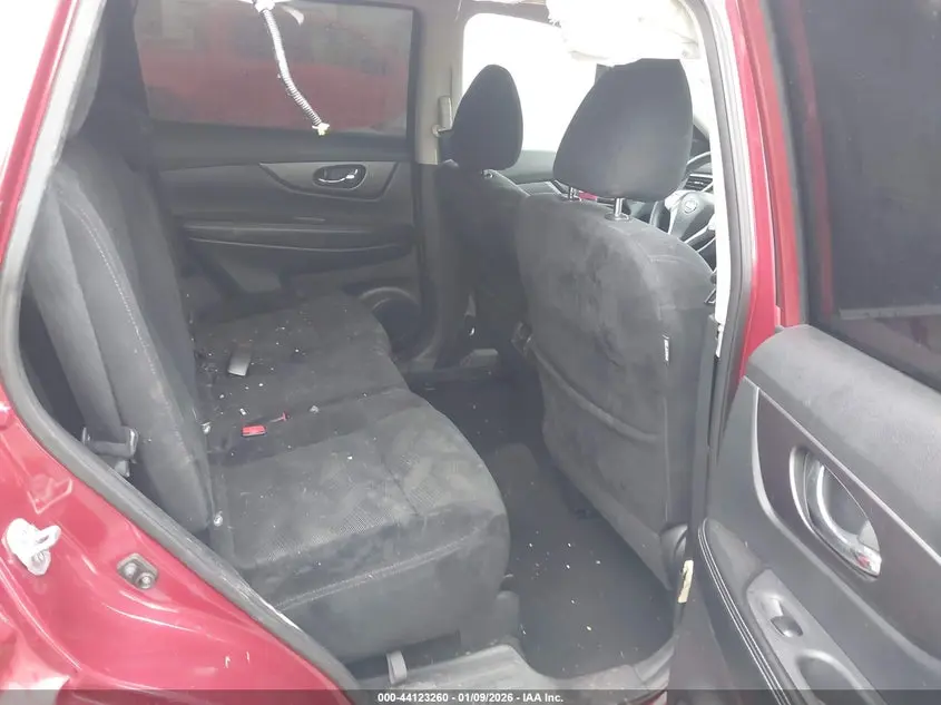 2016 NISSAN ROGUE SV