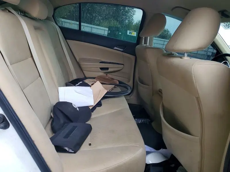 2012 HONDA ACCORD LXP  