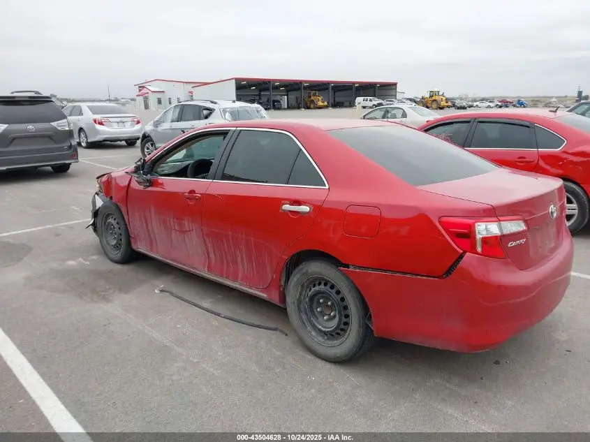 2014 TOYOTA CAMRY LE