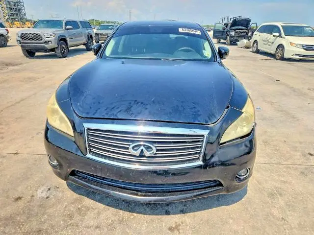 2014 INFINITI Q70 3.7  