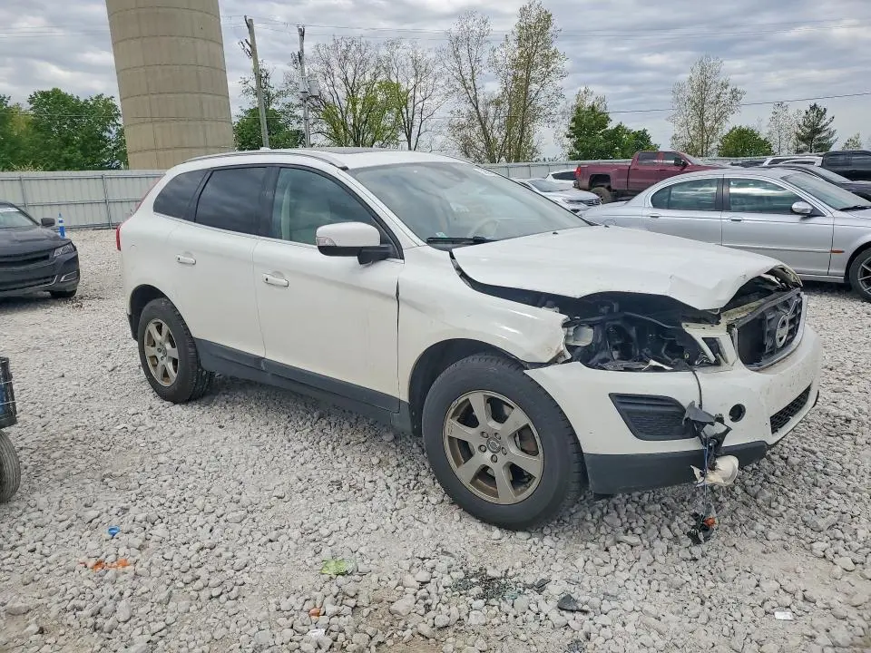 2012 VOLVO XC60 3.2  