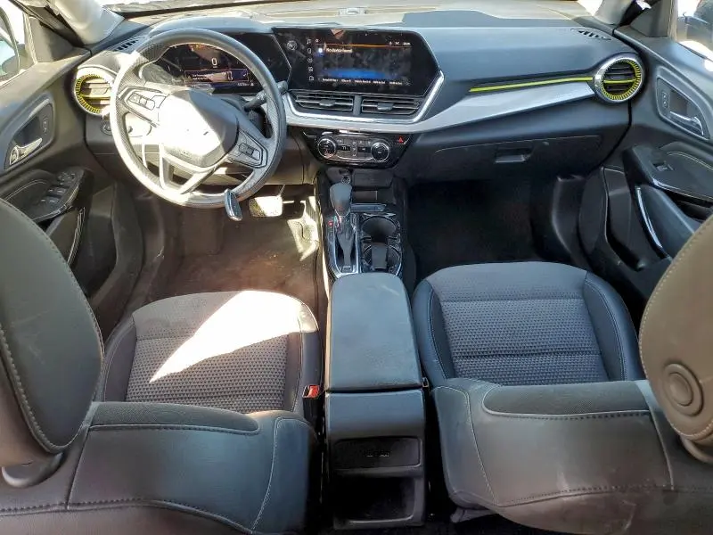 2025 CHEVROLET TRAX 1LT  