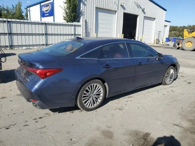 2019 TOYOTA AVALON XLE  