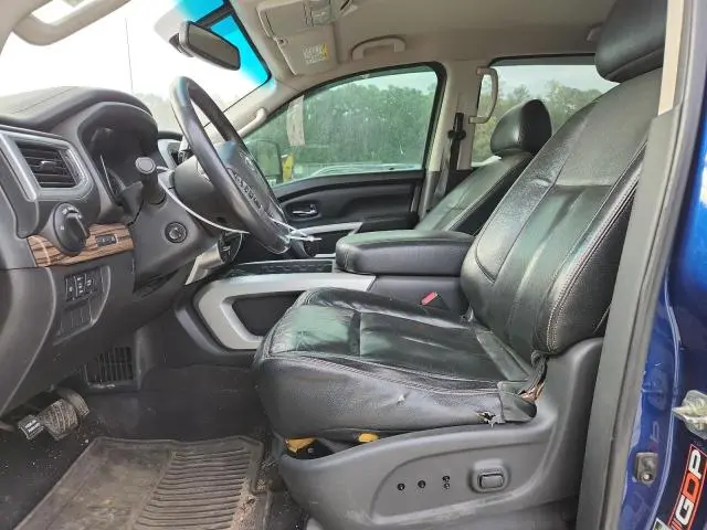 2016 NISSAN TITAN XD SL  