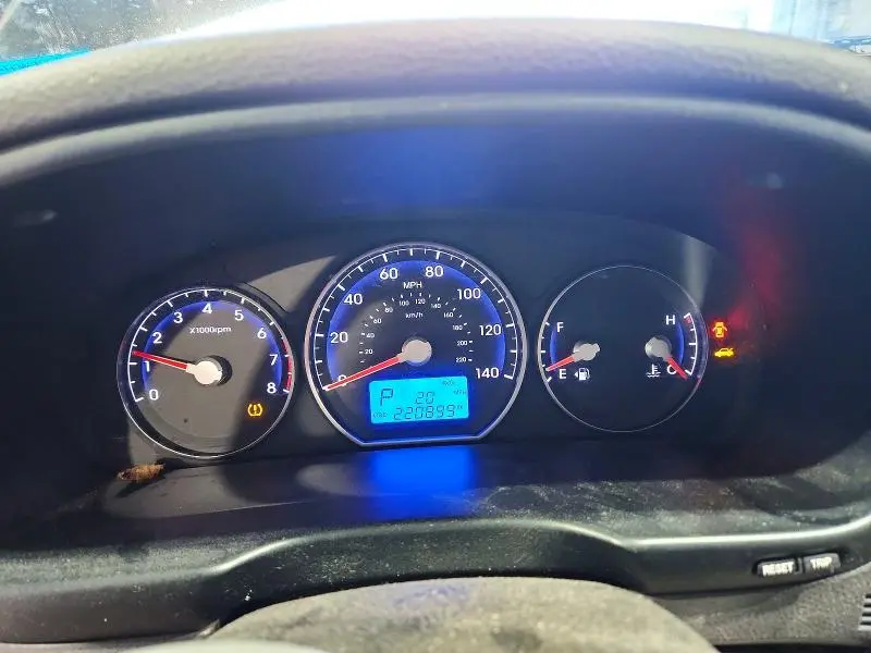 2012 HYUNDAI SANTA FE GLS  