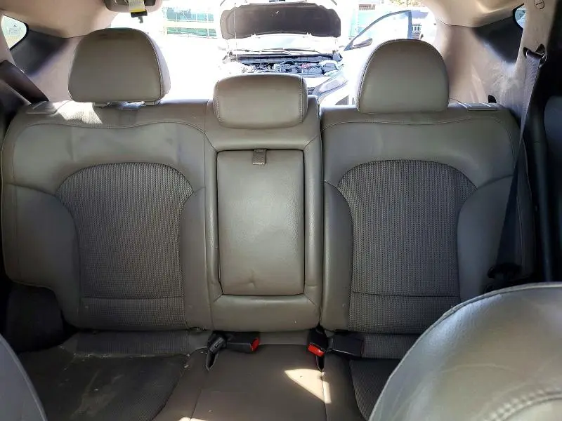 2014 HYUNDAI TUCSON SE  