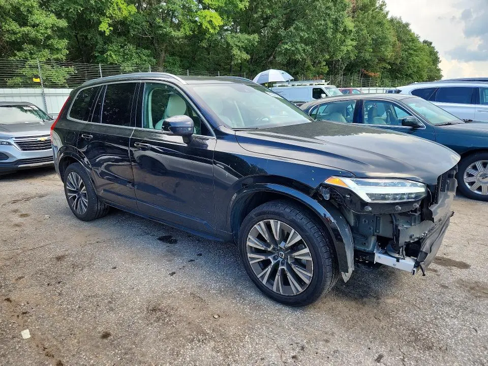 2021 VOLVO XC90 T5 MOMENTUM  