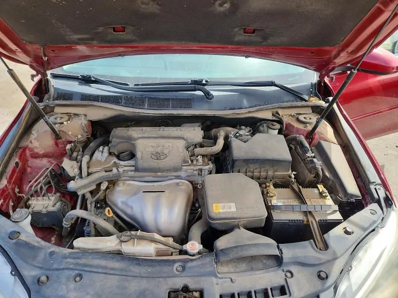 2017 TOYOTA CAMRY SE  