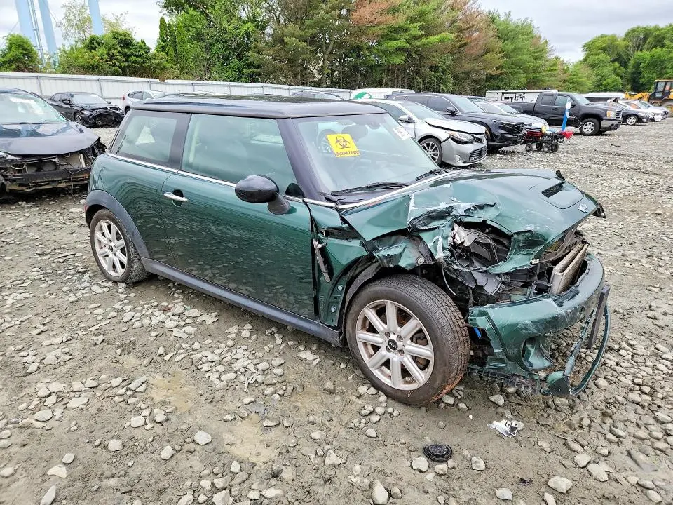 2013 MINI COOPER S  