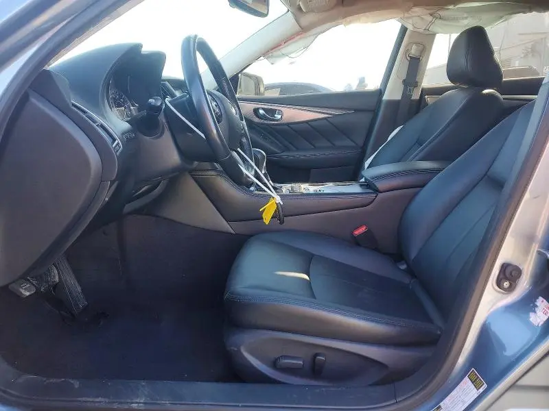 2016 INFINITI Q50 BASE  