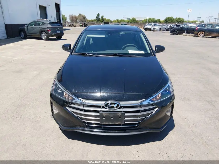 2020 HYUNDAI ELANTRA SE