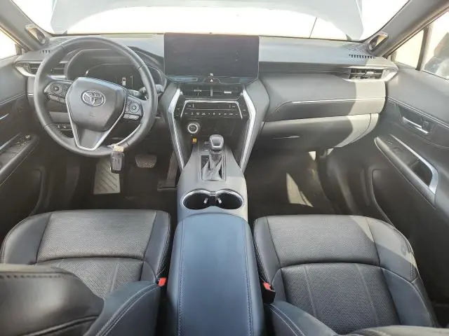 2023 TOYOTA VENZA LE  