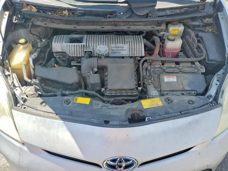 2013 TOYOTA PRIUS TWO  