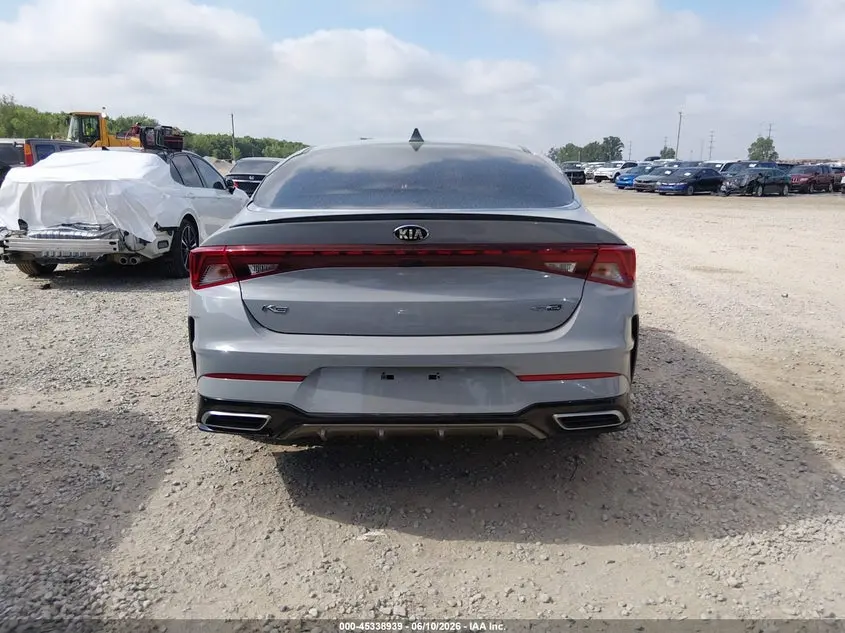 2021 KIA K5 GT-LINE