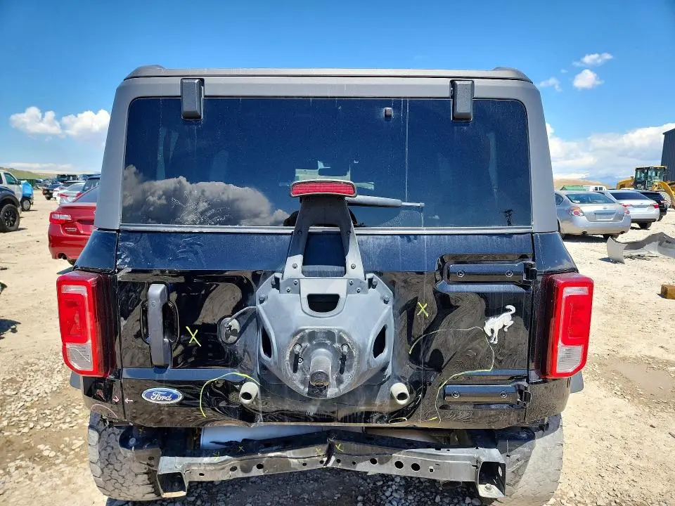 2022 FORD BRONCO BASE  