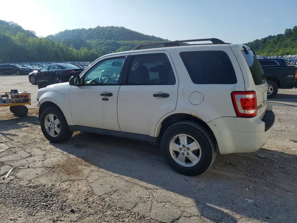 2012 FORD ESCAPE XLT  
