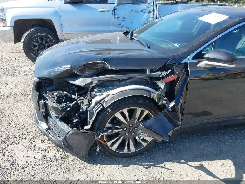 2020 LINCOLN MKZ RESERVE