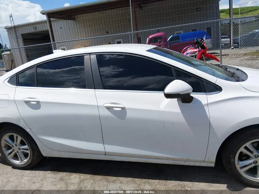 2018 CHEVROLET CRUZE LT AUTO