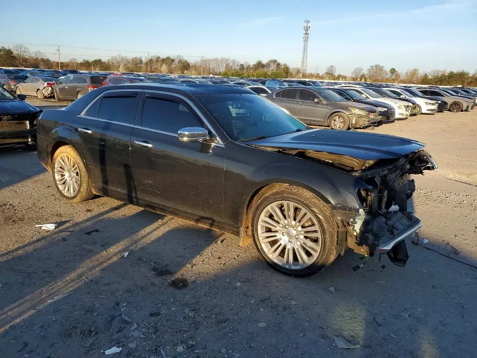 2014 CHRYSLER 300C   