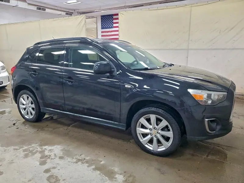 2014 MITSUBISHI OUTLANDER SPORT SE  