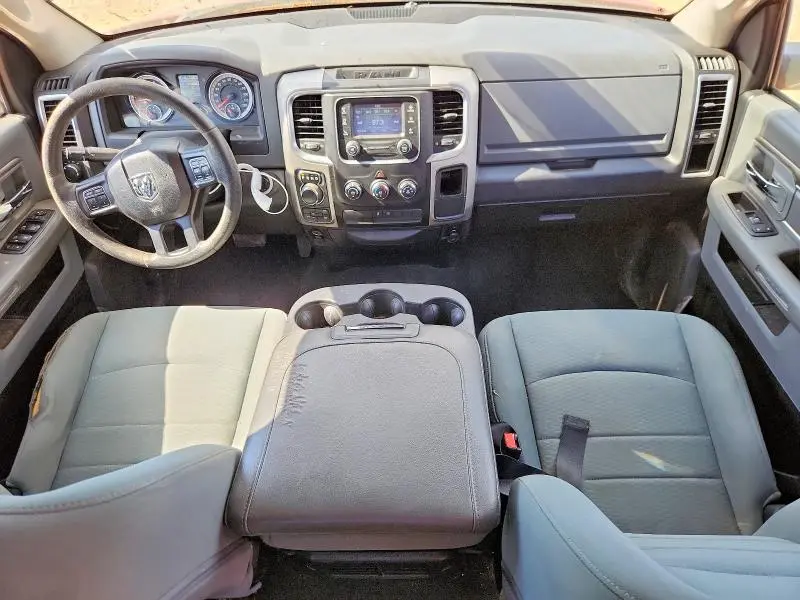 2017 RAM 1500 SLT  