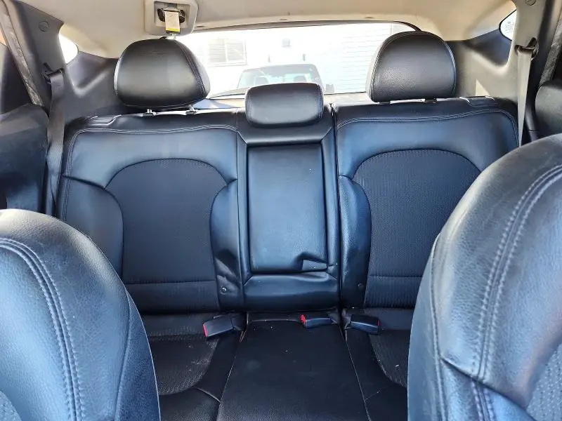 2011 HYUNDAI TUCSON GLS  