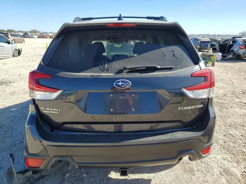 2019 SUBARU FORESTER PREMIUM  
