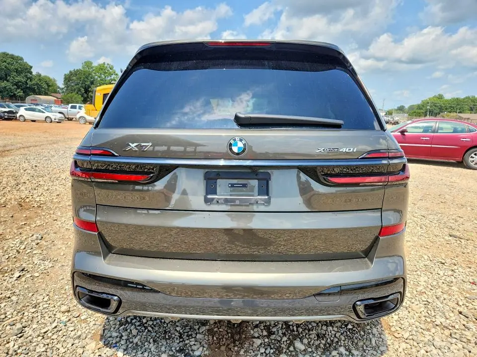 2025 BMW X7 XDRIVE40I  