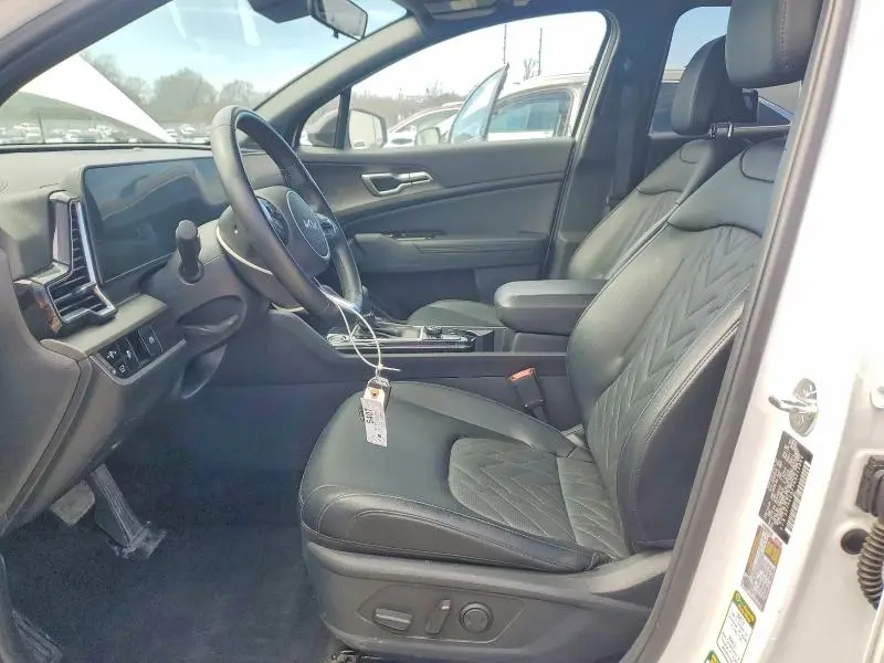 2024 KIA SPORTAGE X-LINE  