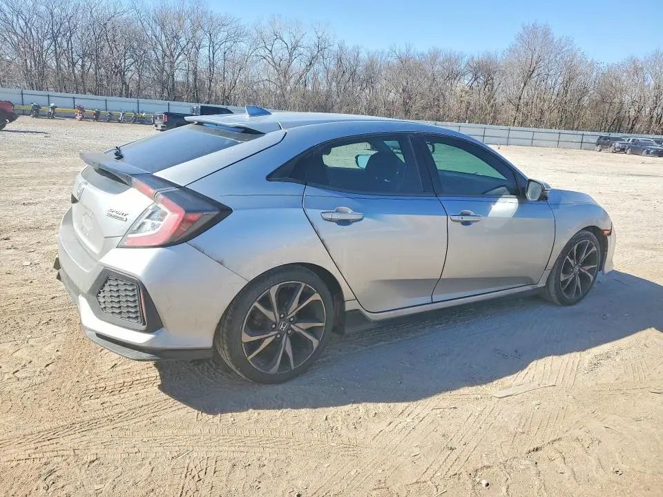 2018 HONDA CIVIC SPORT TOURING  