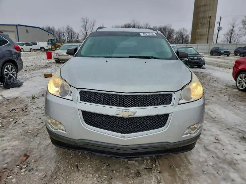 2012 CHEVROLET TRAVERSE LS  