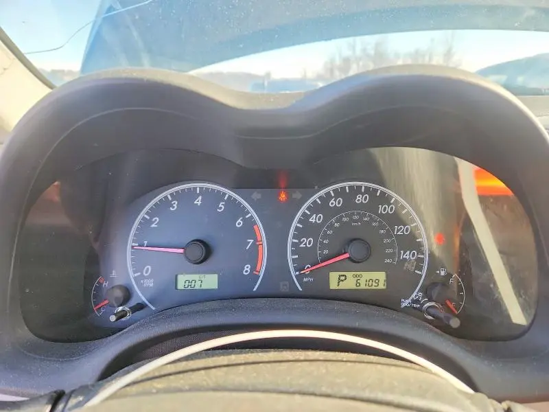 2013 TOYOTA COROLLA BASE  