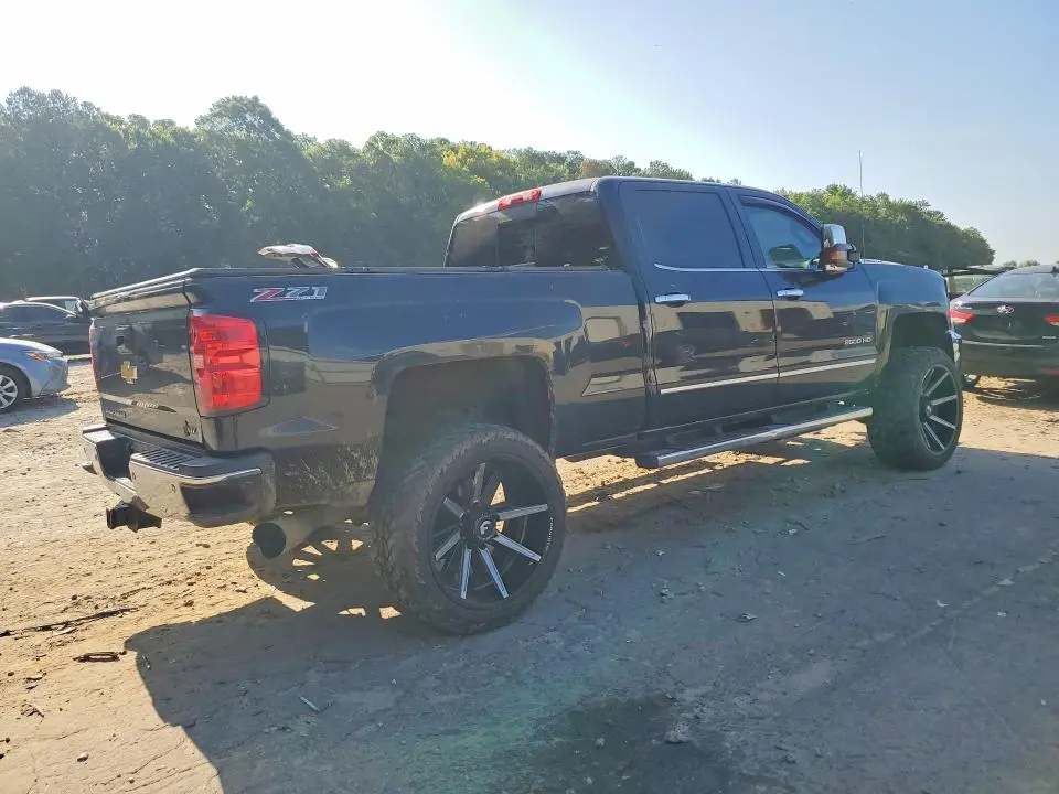 2015 CHEVROLET SILVERADO K2500 HEAVY DUTY LTZ  