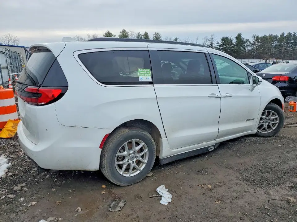 2022 CHRYSLER PACIFICA TOURING L  
