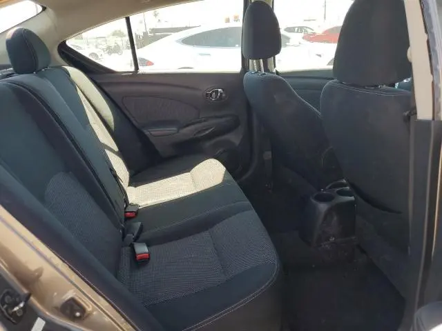 2015 NISSAN VERSA S  