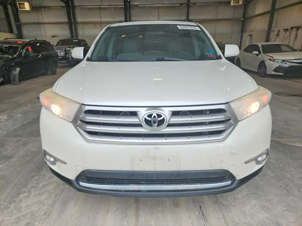 2012 TOYOTA HIGHLANDER BASE  