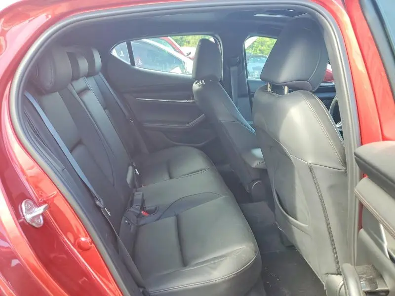 2024 MAZDA 3 PREFERRED  