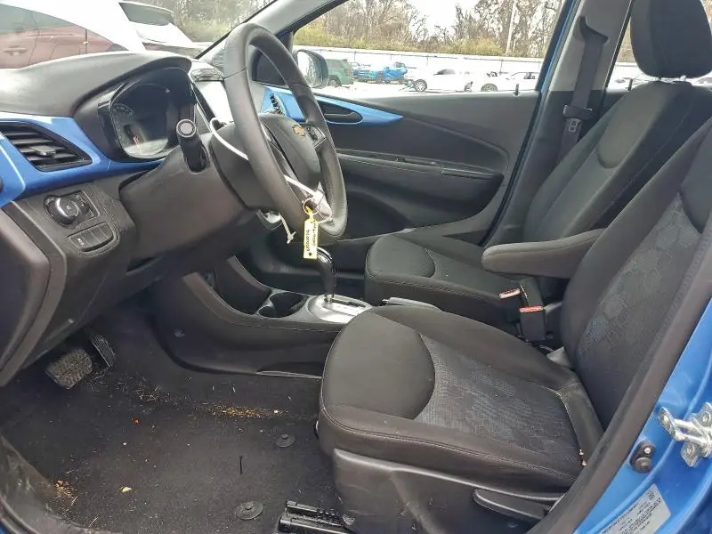 2017 CHEVROLET SPARK 1LT  