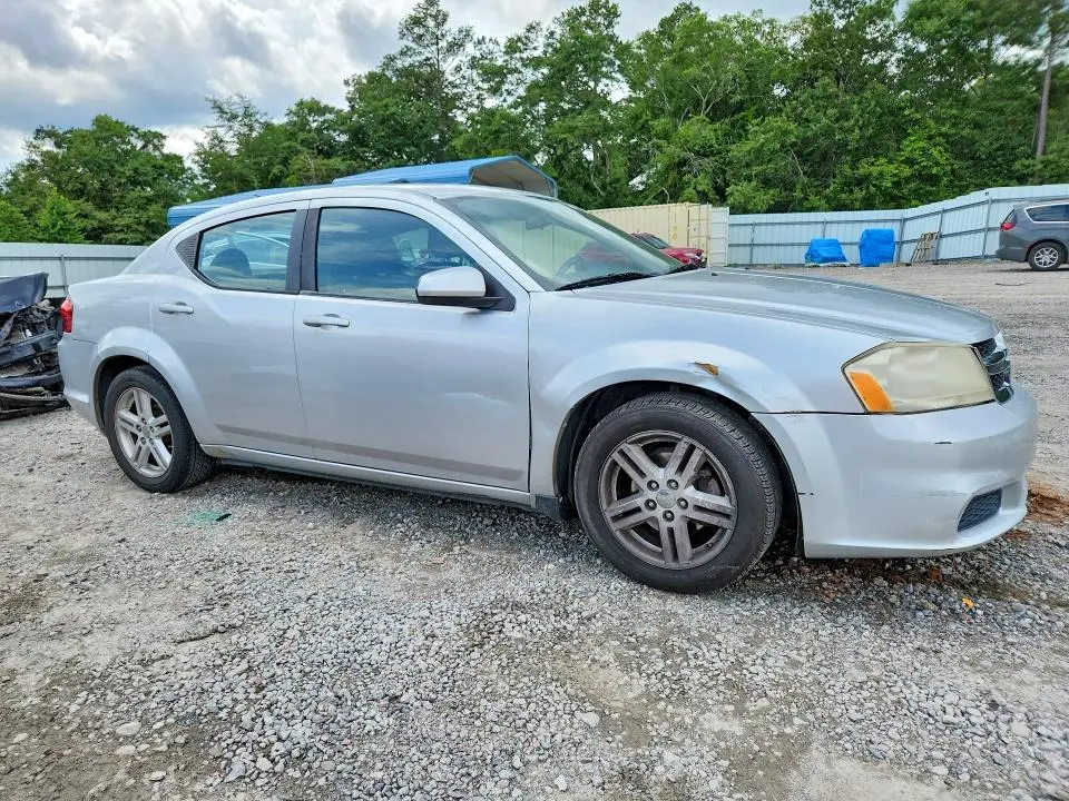 2012 DODGE AVENGER SXT  