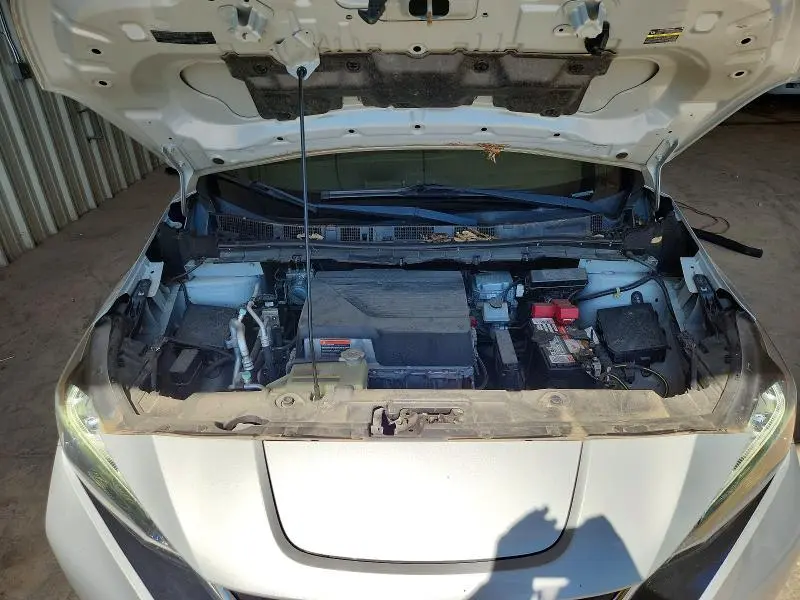 2018 NISSAN LEAF SL  