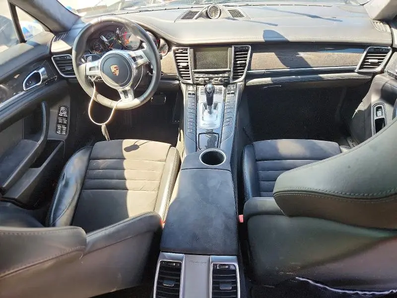 2013 PORSCHE PANAMERA GTS  
