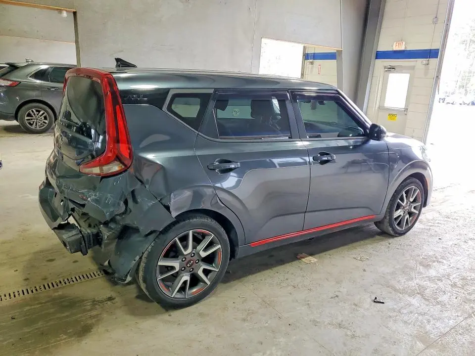 2020 KIA SOUL GT LINE  