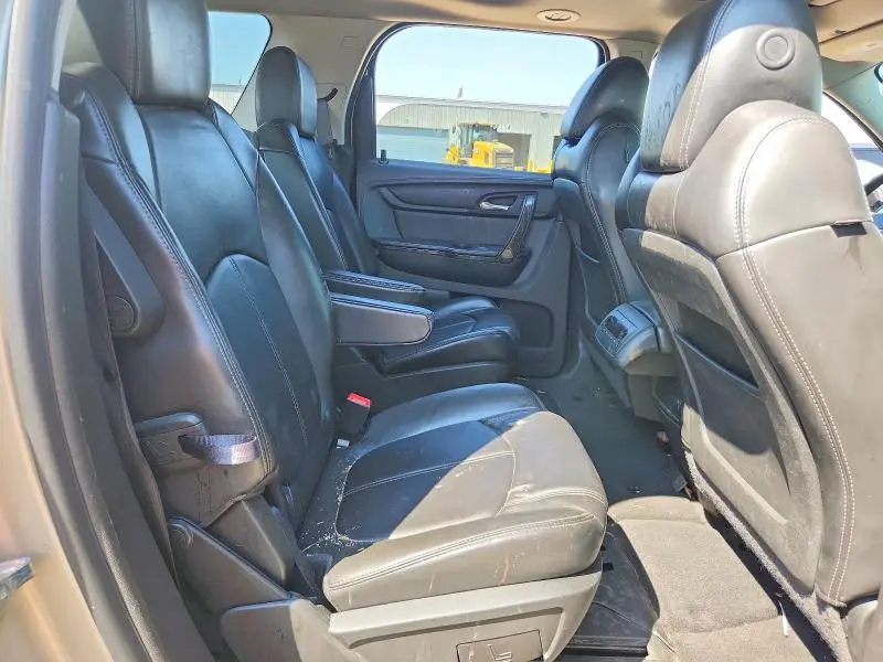 2013 GMC ACADIA SLT-1  