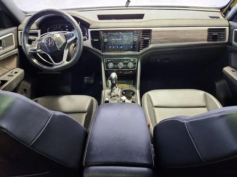 2023 VOLKSWAGEN ATLAS CROSS SPORT SE  