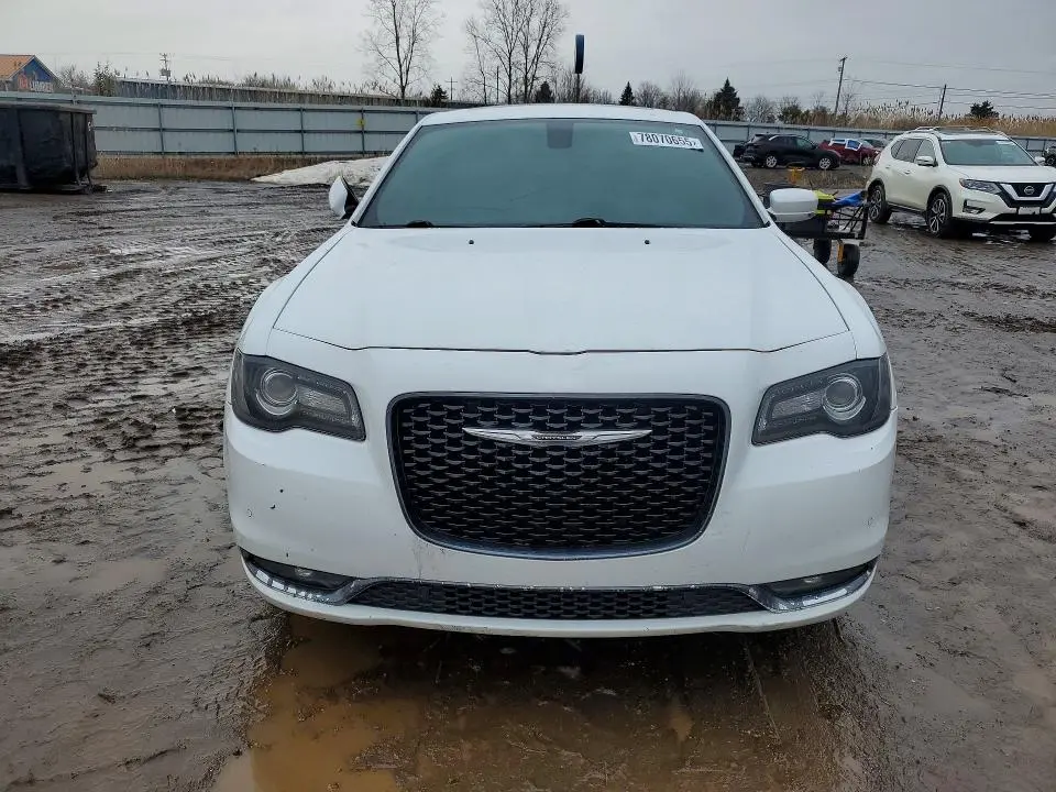 2017 CHRYSLER 300 S  