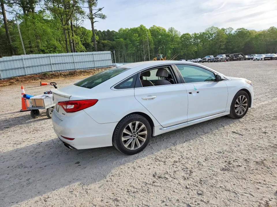 2015 HYUNDAI SONATA SPORT  