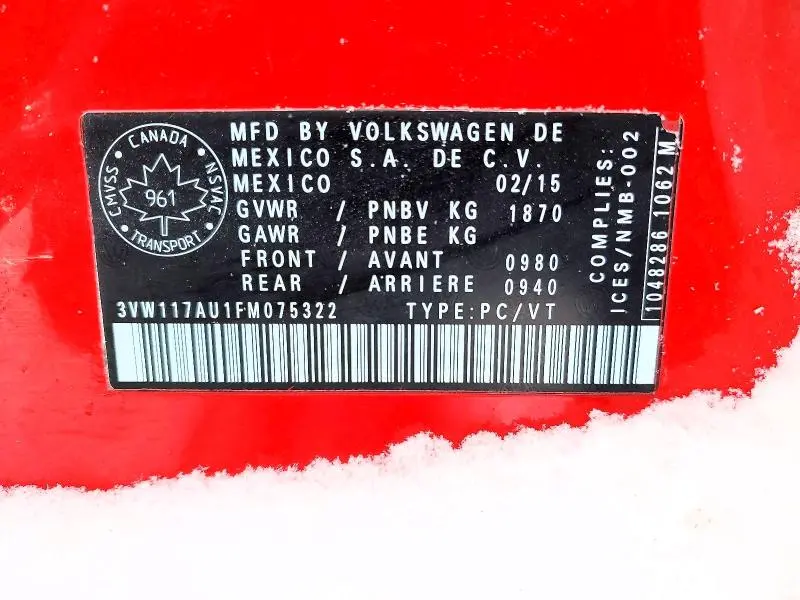 2015 VOLKSWAGEN GOLF   