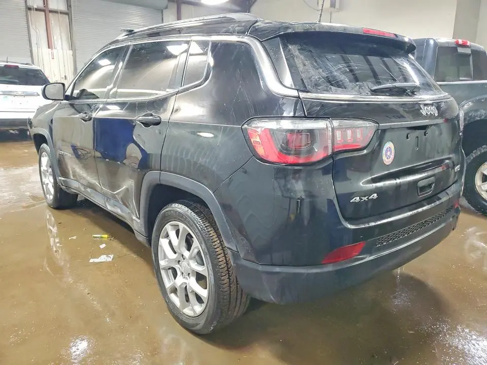 2023 JEEP COMPASS LATITUDE LUX  